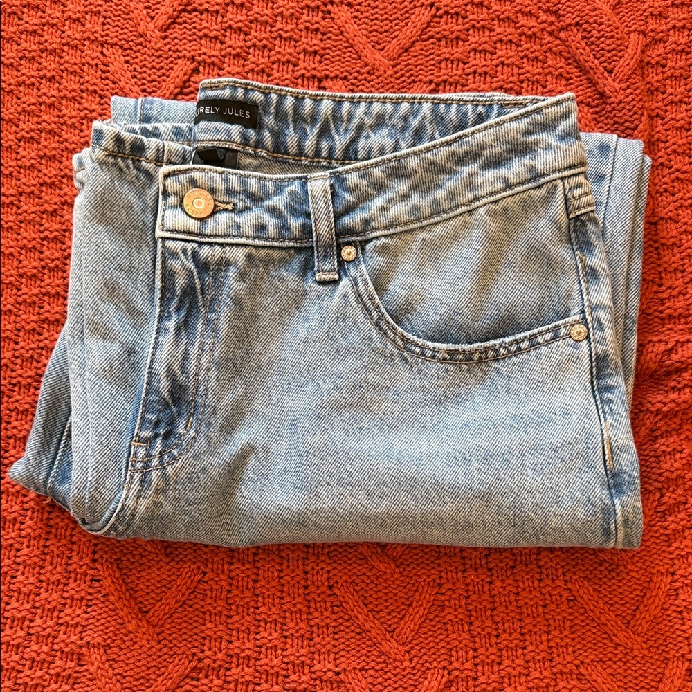 Wide leg, low rise jeans